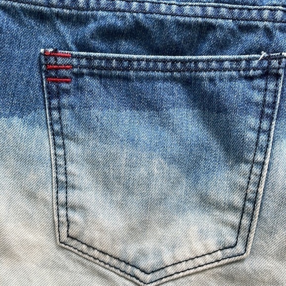 Sz 29 BDG Urban Outfitters High Rise Cheeky ombré blue to bleach shorts EUC - Picture 5 of 8